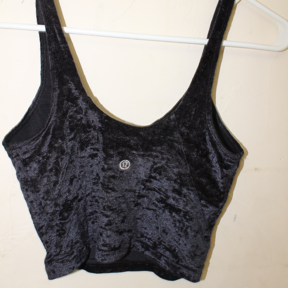 Lululemon Crop tank top crushed velvet size 4
